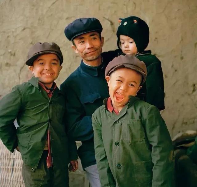 乐怀居旭峰陕西方言纪实：那些年把衣服叫“衣裳”