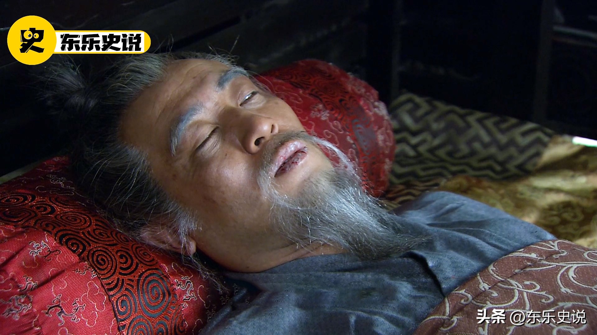 刘备临终说诸葛亮死前一件事,三国刘备求助诸葛亮