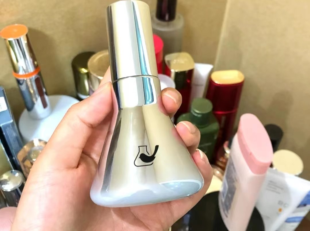 精华不是越贵越好，这5款“国货精华”便宜好用，效果不比大牌差