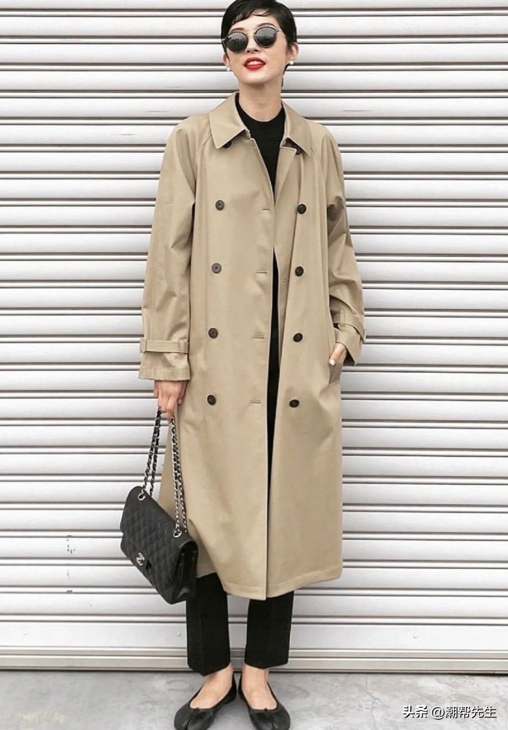 中年女士冬季穿什么颜色好看,别再穿黑白灰了这样穿超级减龄