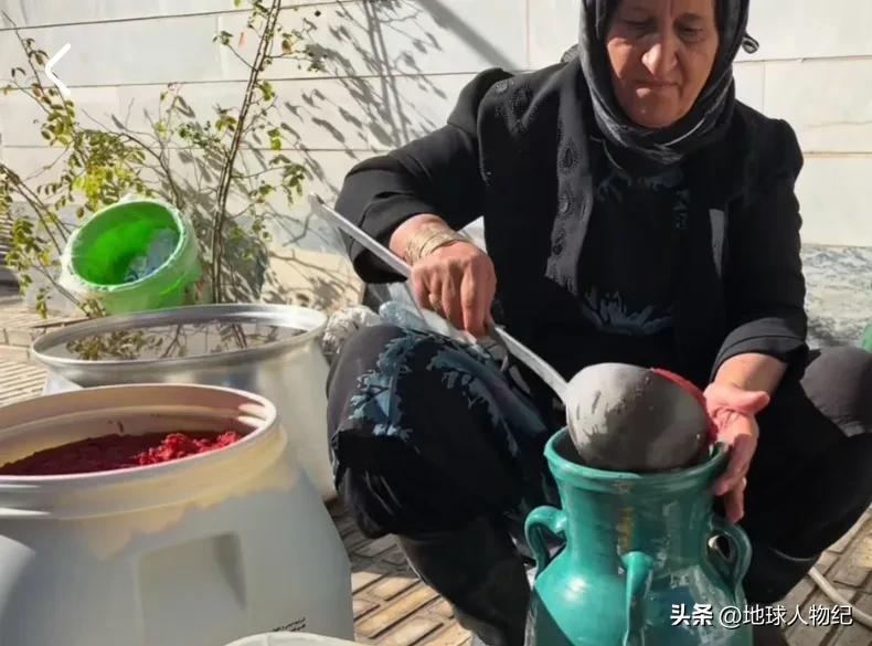 90后山东姑娘嫁伊朗富二代，全家人都很喜欢她，因为中国媳妇能干