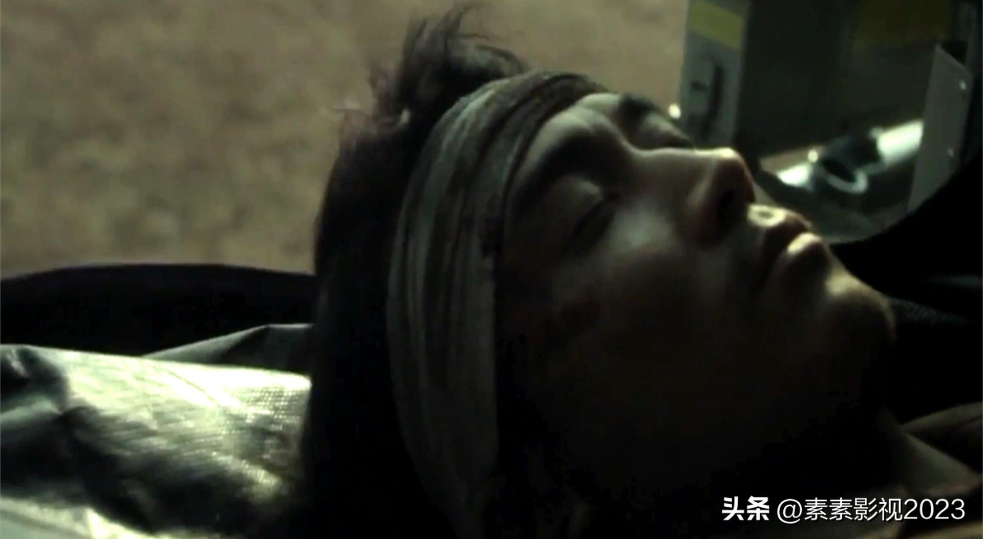 韩国经典电影，宋承宪首次突破，她不是他的解药，而是致命的毒药