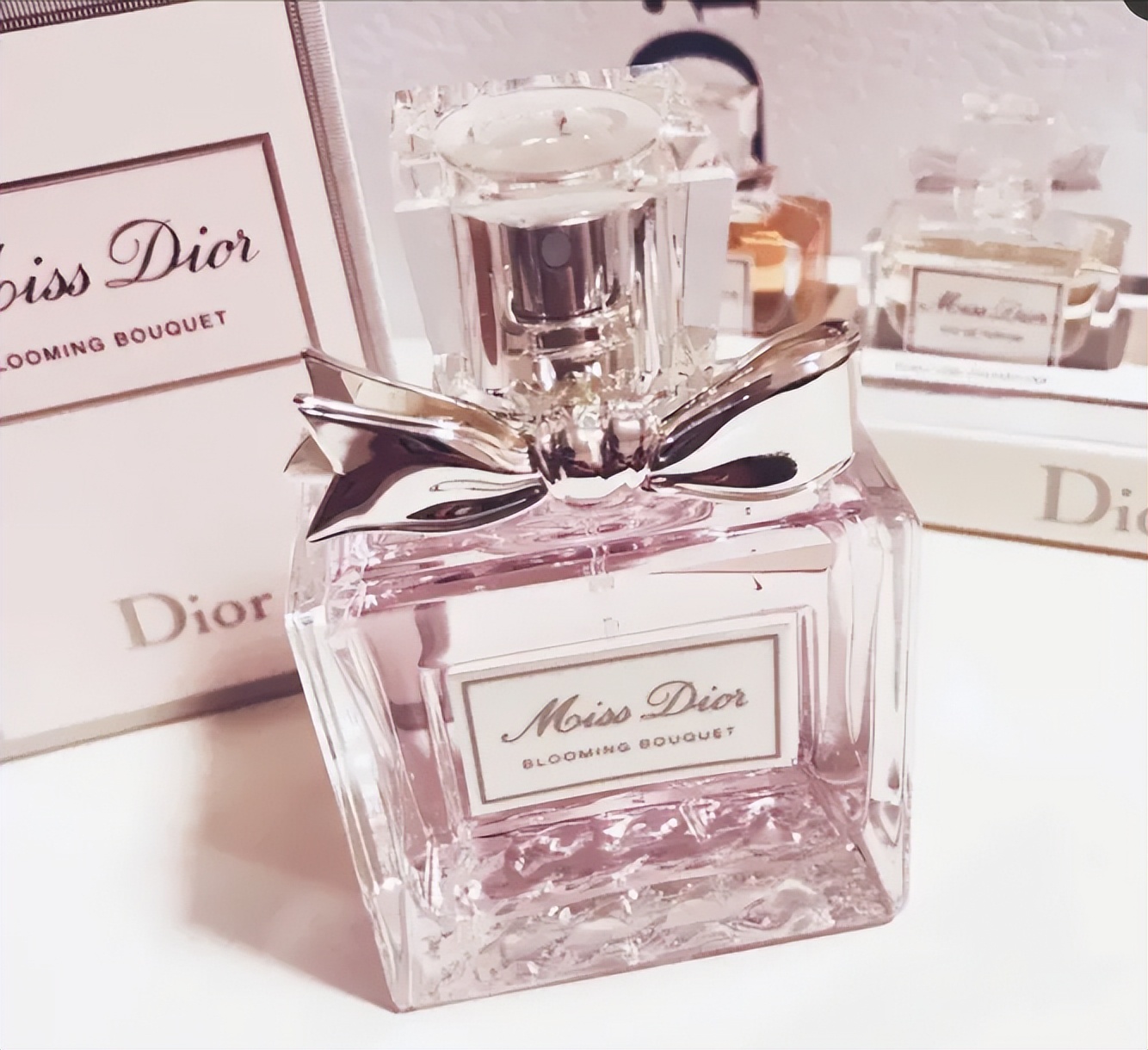 情人节送什么给女朋友创意礼物,比较实用的情人节礼物送女朋友