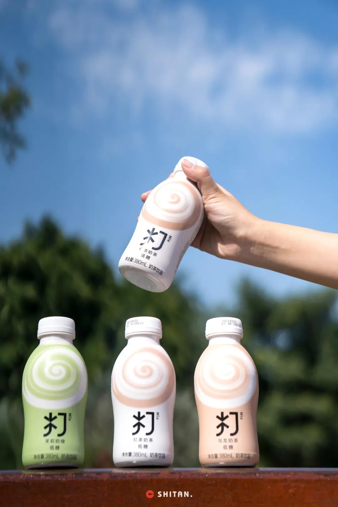 打奶茶真的好喝吗,之前很火的爆打奶茶