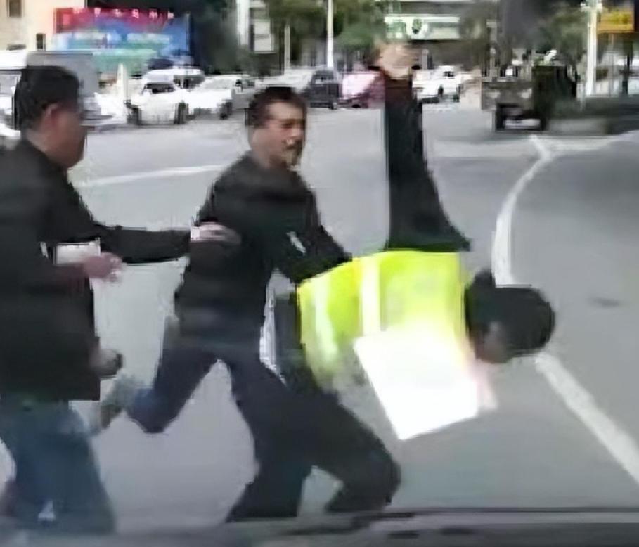 大连打死交警后续,大连市打死交警后续