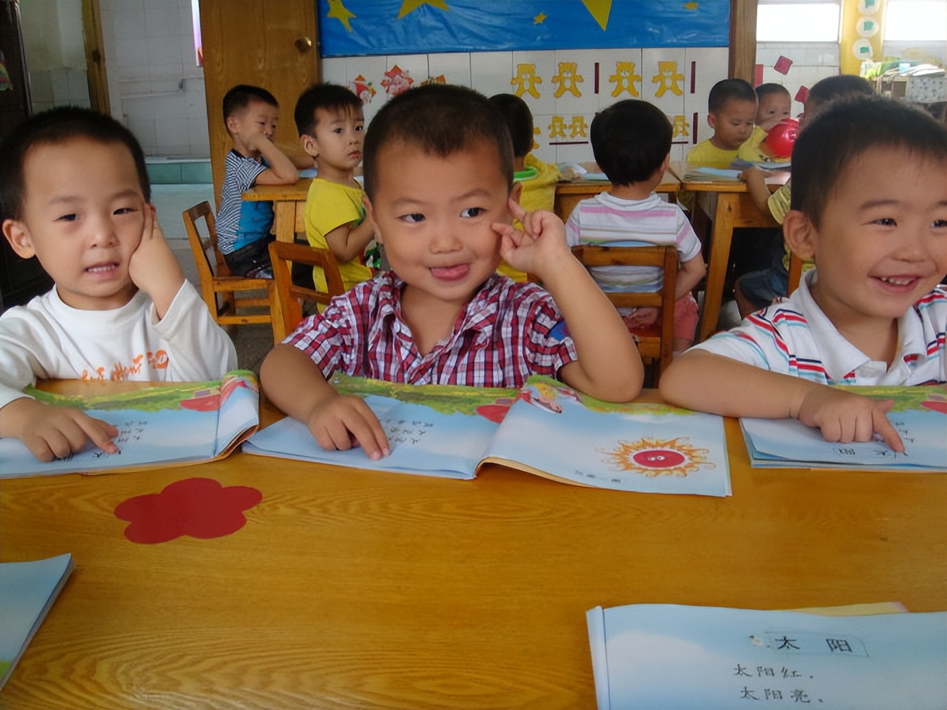 怎样让小孩识字过渡到自主阅读,4岁孩子识字量少如何自主阅读