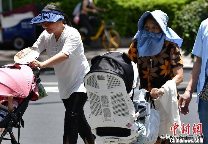 高温天气防晒用品有什么,高温预警防晒霜