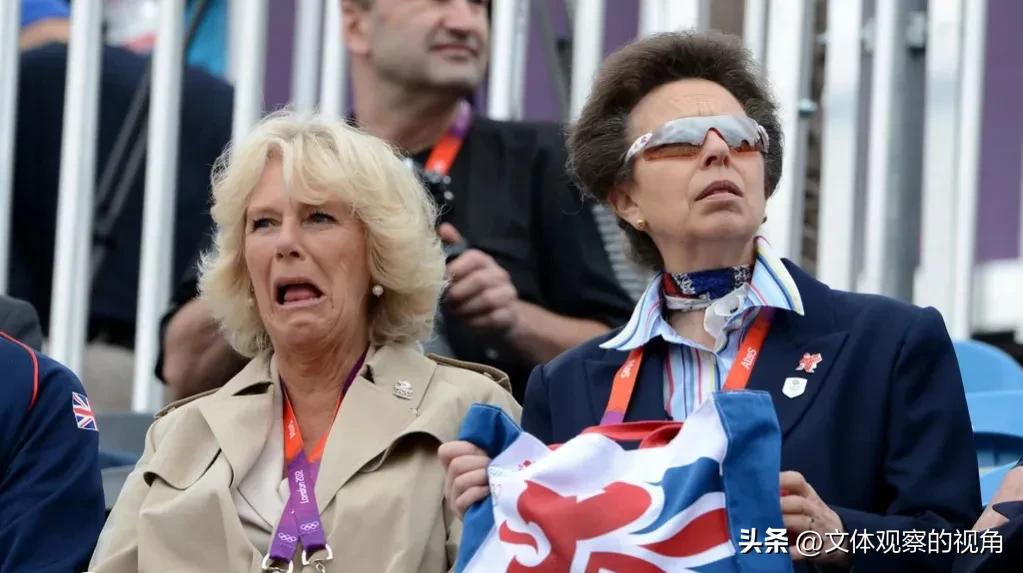 英国王后卡米拉年轻的时候,卡米拉如何获得英国女王的认可