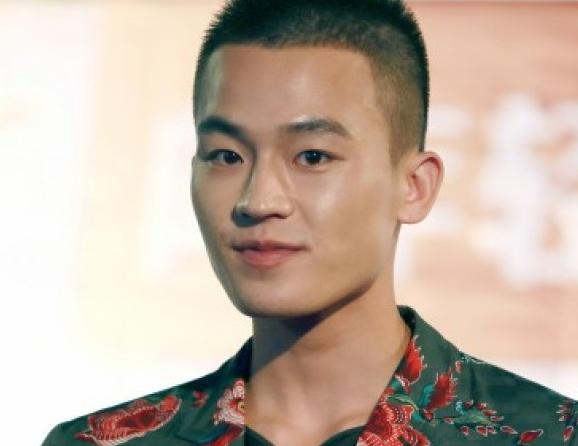 百亿票房影帝欧豪,百亿影帝欧豪