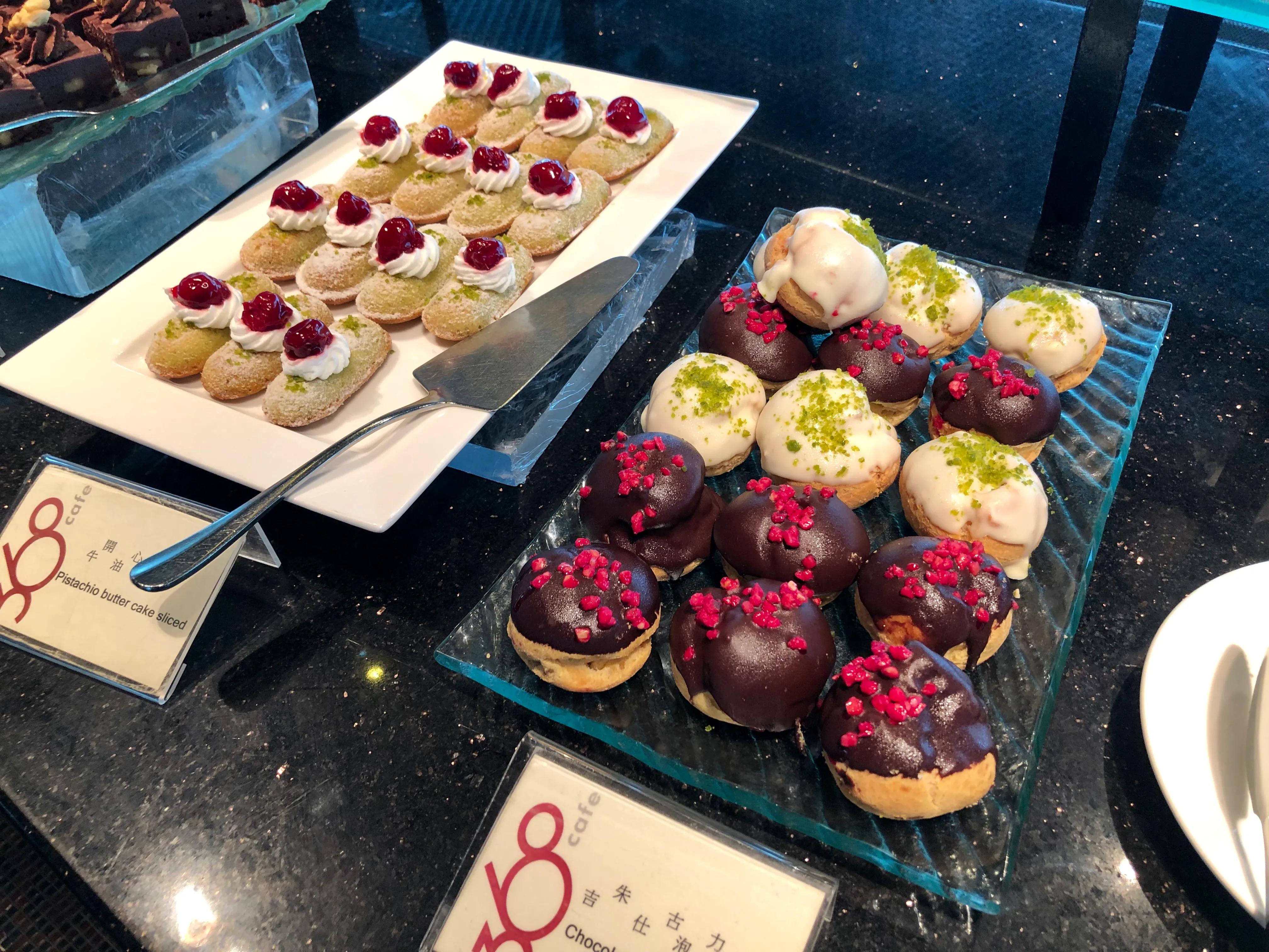 在澳门塔里面看蹦极,在澳门蹦极