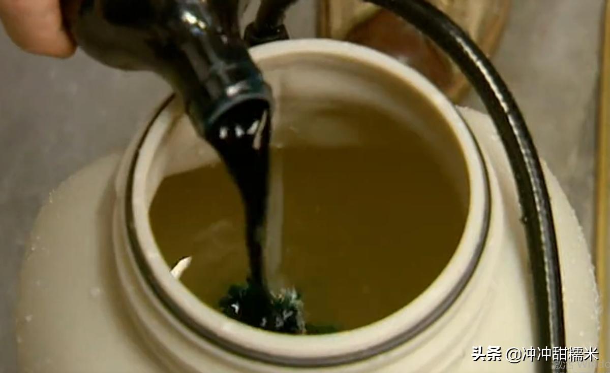 开敞篷车突然下雨怎么办,流言终结者雨天开敞篷车