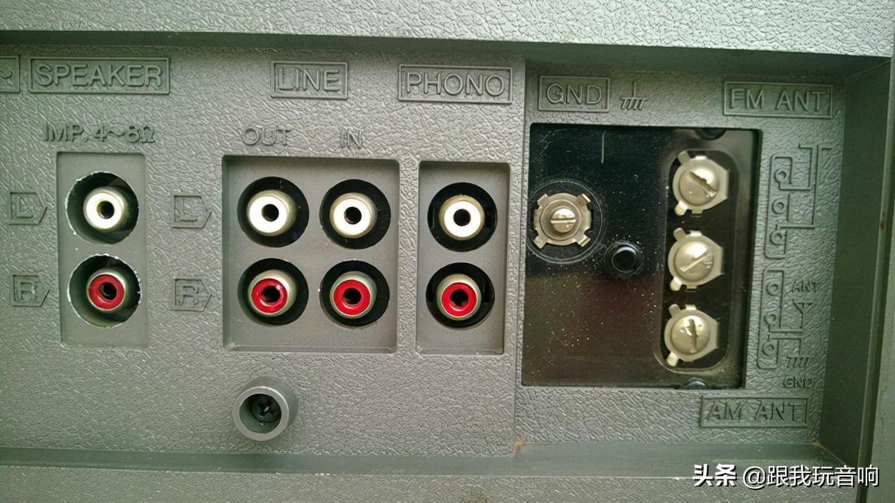 松下RX-6400也称为RX-A2可能是80年代以来最响亮的便携式音响