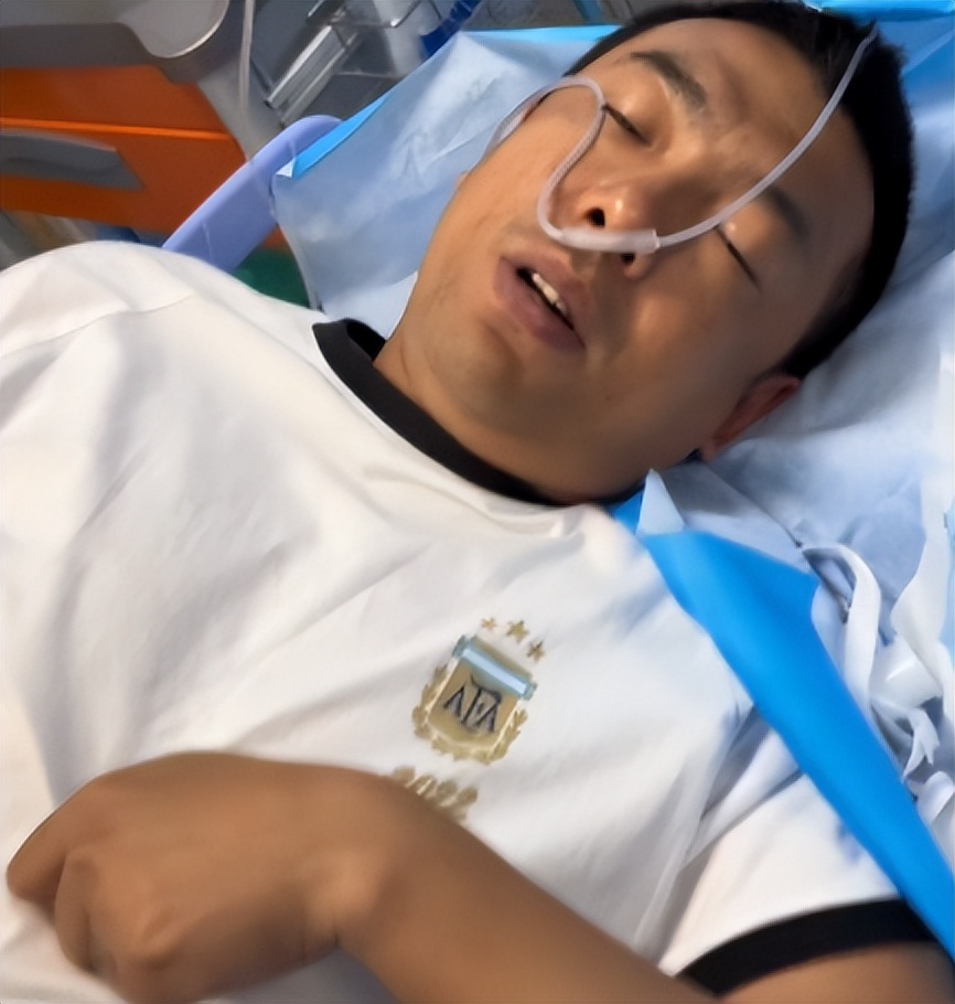 奇葩！前国脚误食通便开塞露，娇妻直呼害怕，奔赴医院治疗