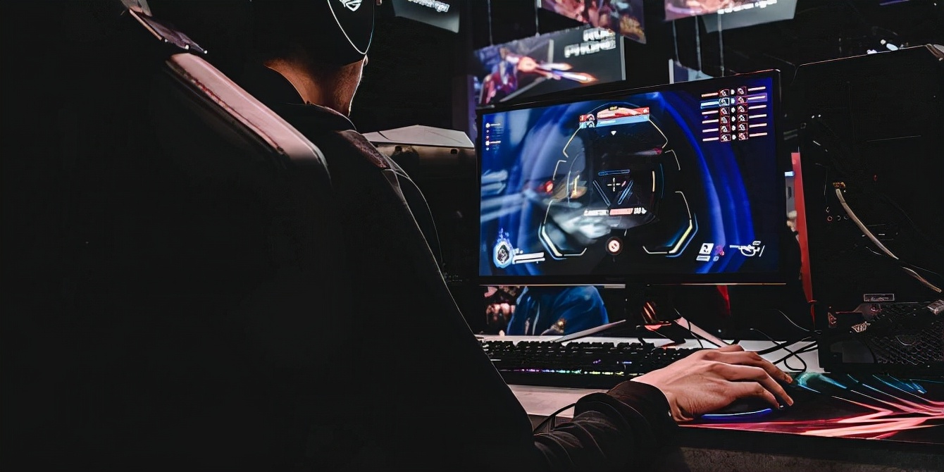 笔记本内存16gb和8gb有什么区别吗,电脑内存16g和32g差距在哪