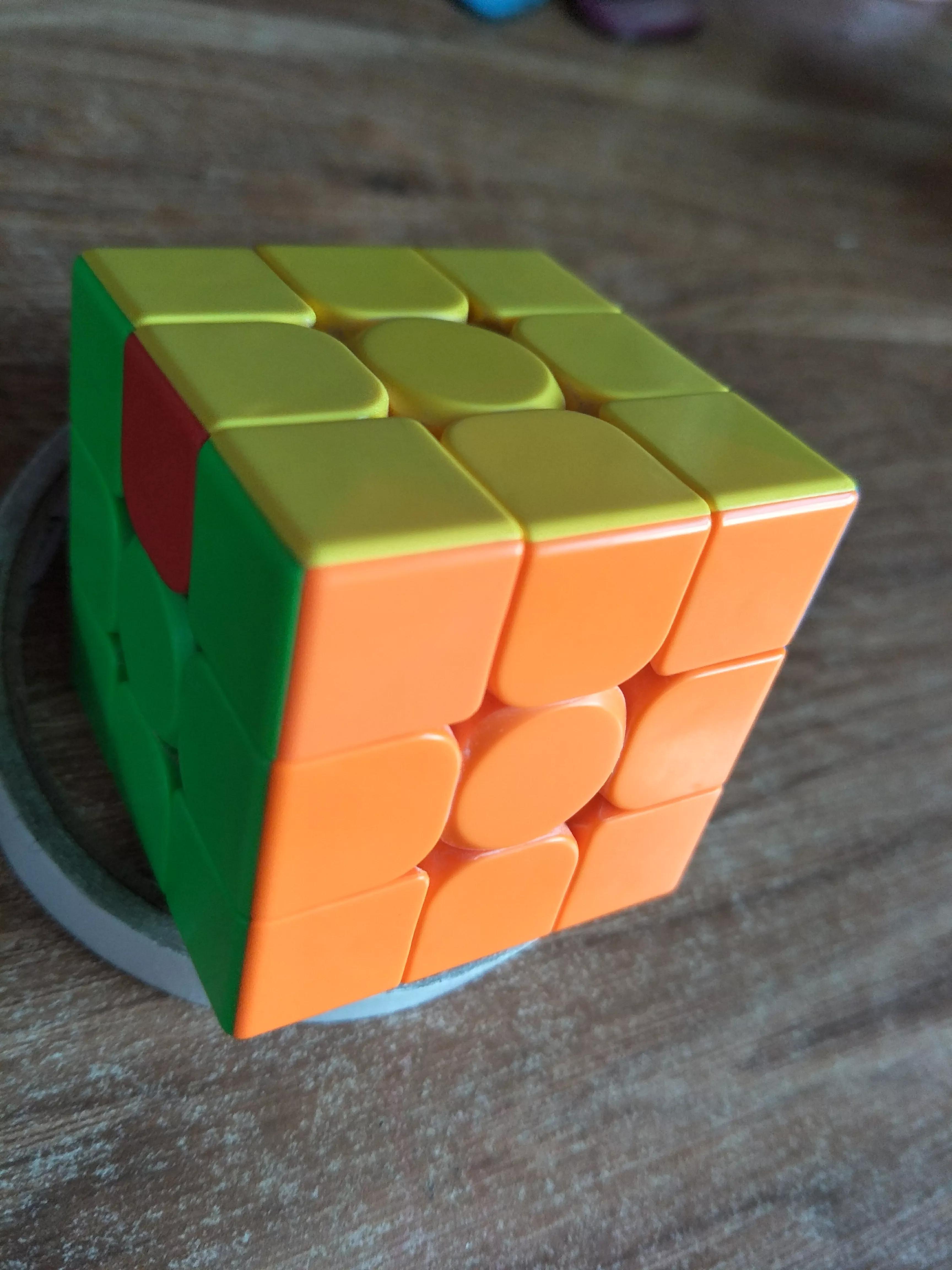 不记公式玩魔方的方法,魔方小站10秒复原三阶魔方公式