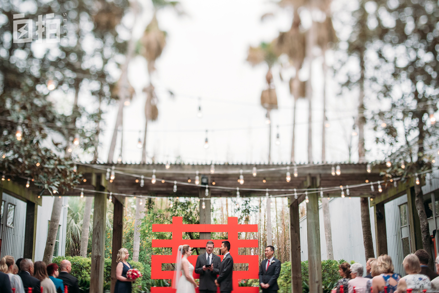 28岁中国小伙娶19岁美国姑娘,35岁中国小伙娶26岁美国妻子