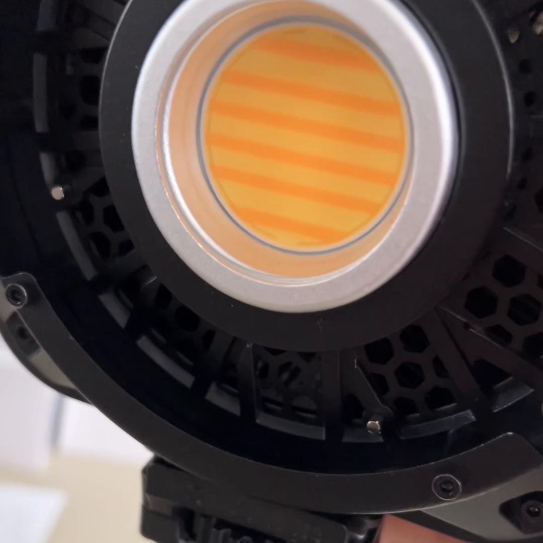 永诺lux100pro灯光强度达不到6500,永诺lux100和lux100pro买哪个