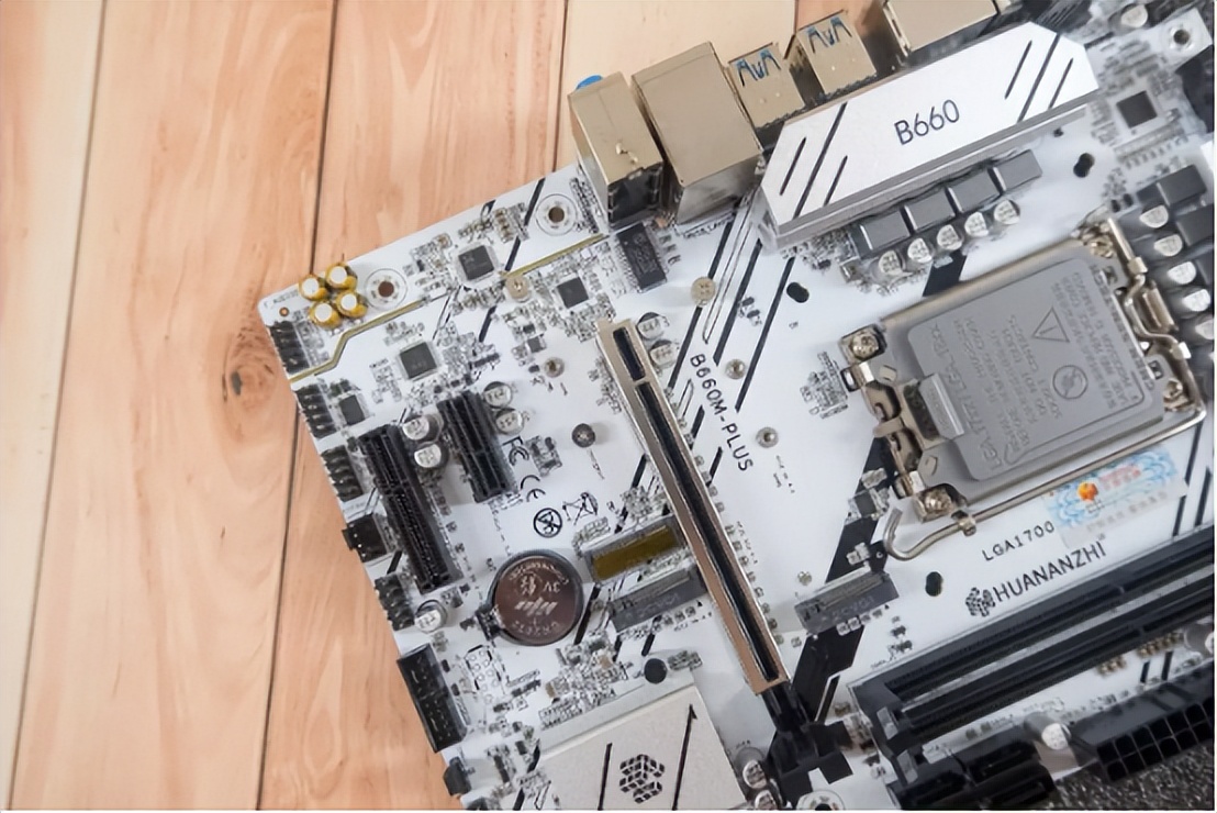 b660mplus主板是什么级别,华南金牌b660主板支持装什么系统