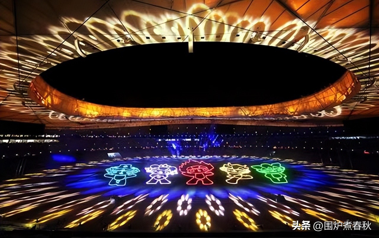 鸟巢耗时几年修建成功,耗费1.18亿打造的鸟巢