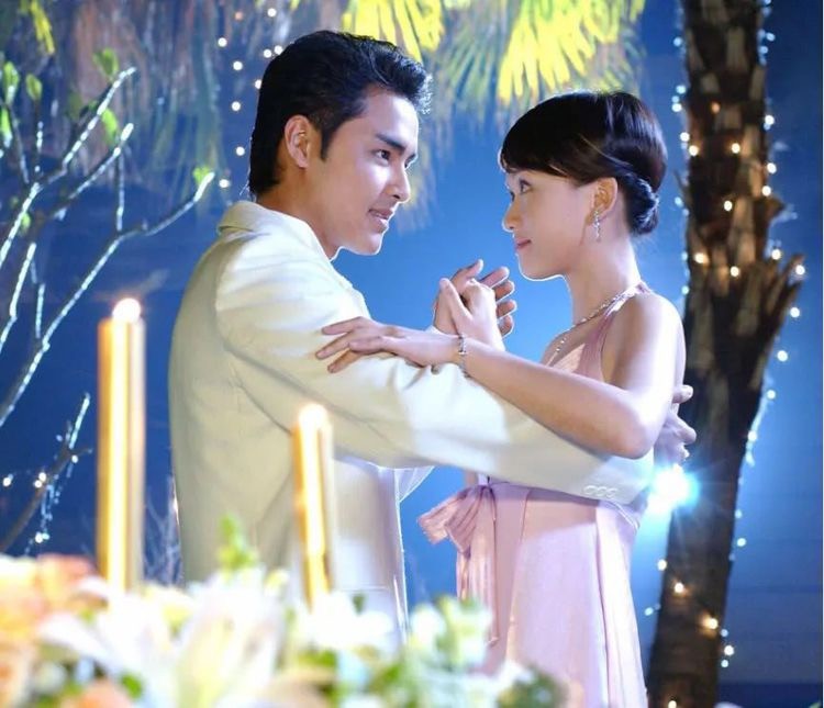 陈乔恩嫁给了富二代吗,曾伟昌陈乔恩结婚时间