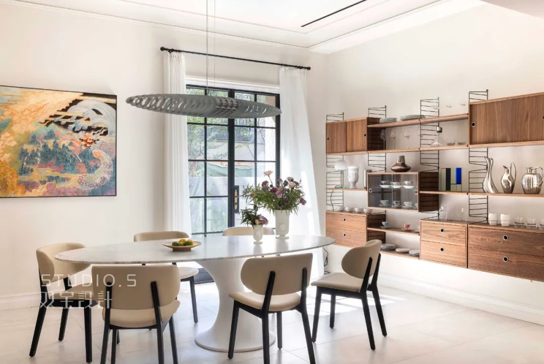 欧式别墅的院子怎么装修,欧式风格房子怎么改成简约风格