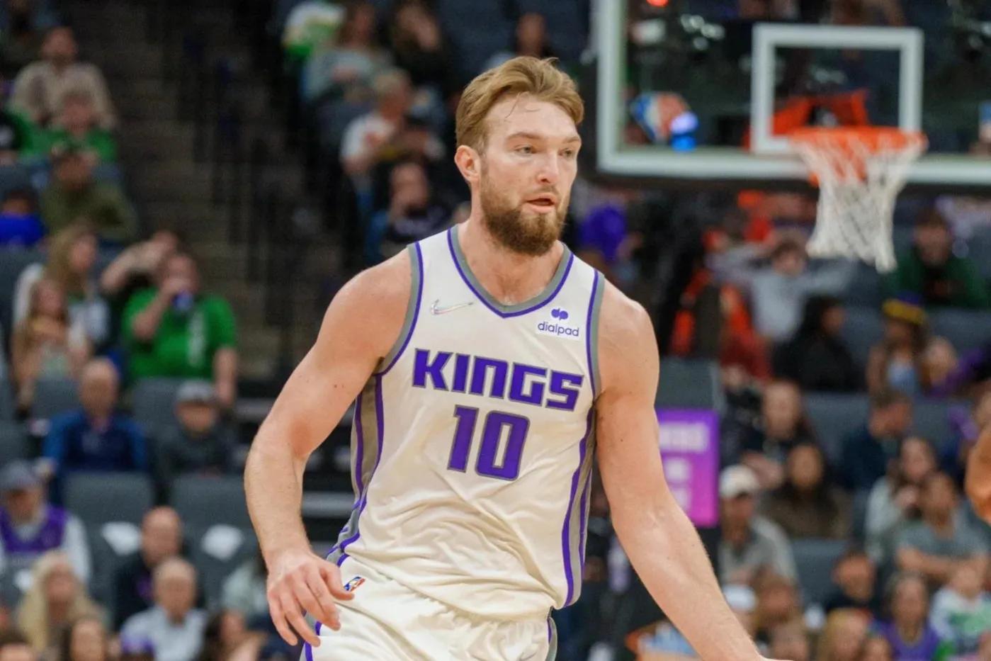 美媒评出西部最佳阵容,2023-2024赛季勇士对阵湖人成绩