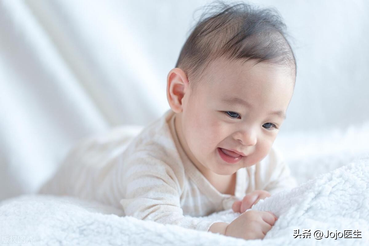 新手爸妈如何学习照顾新生儿,新手爸妈必学的新生婴儿喂养知识