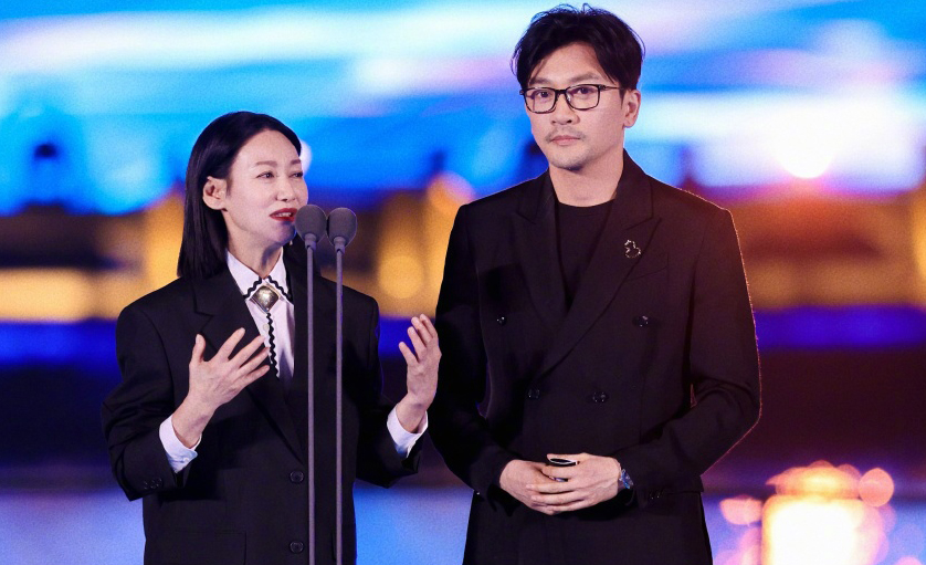 央视主持人组合同台,央视百位主持同台