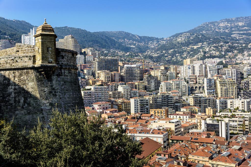 摩纳哥：拥有巨大财富的世界第二小国家，奢华的旅游度假胜地