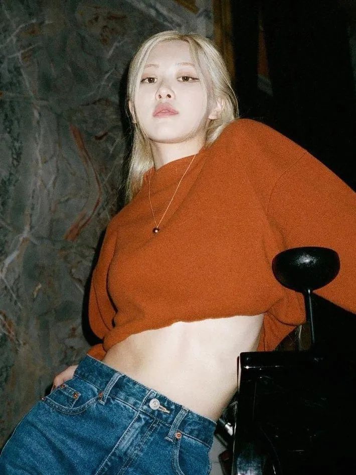 别再染发了用它遮盖更漂亮,巴黎画染好看还是全染好看