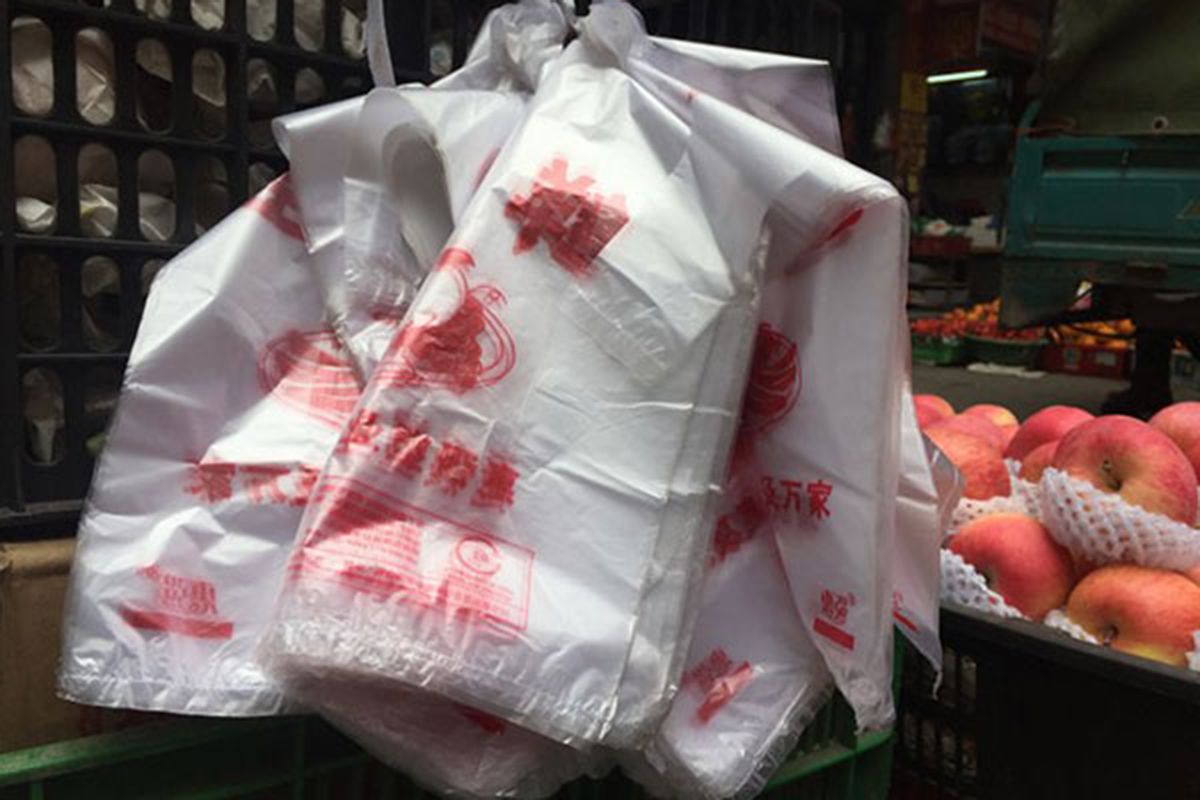 塑料袋的危害有多可怕,转告父母五类食品越吃多越有害