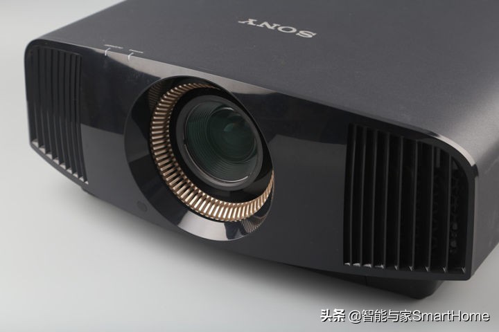 不求奢华，但求精品索尼VPL-VW598给我们怎么样的体验？