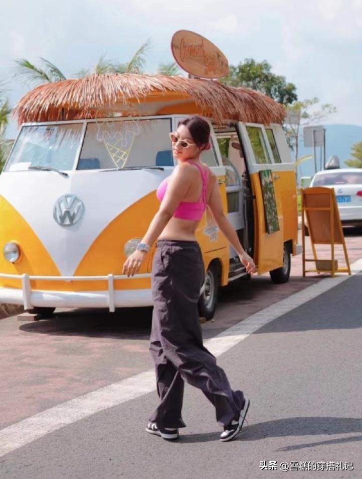 瑜伽服潮搭,新款瑜伽服搭配裤子