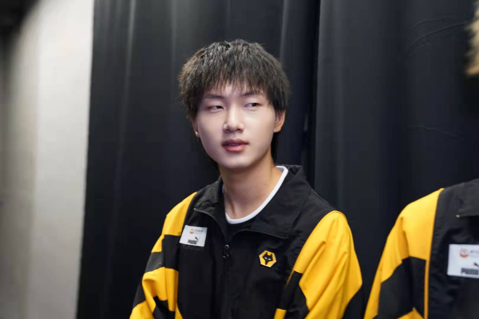 GK纪录片让Fly意外“火”了，从留守儿童到KPL明星，传奇逆袭之旅