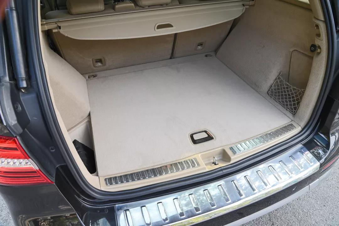 二手奔驰ml320改新款,二手奔驰ml320一年费用