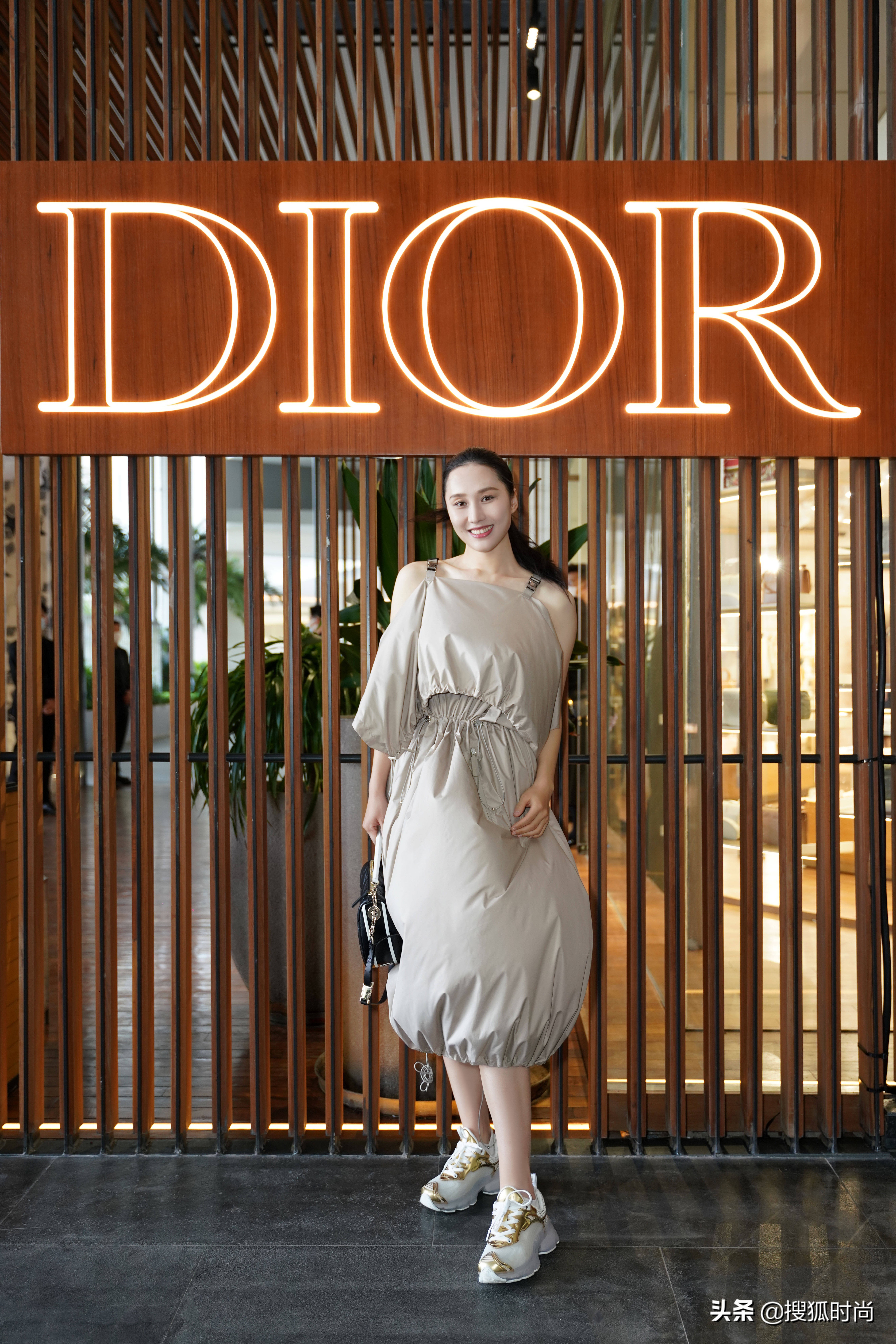 get女星同款气质,get姐姐们的同款穿搭和妆容