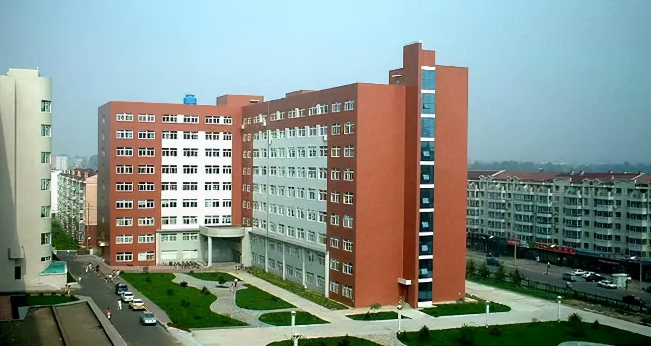 高考569分，哈尔滨理工、长春理工、长沙理工这3所大学，如何选？