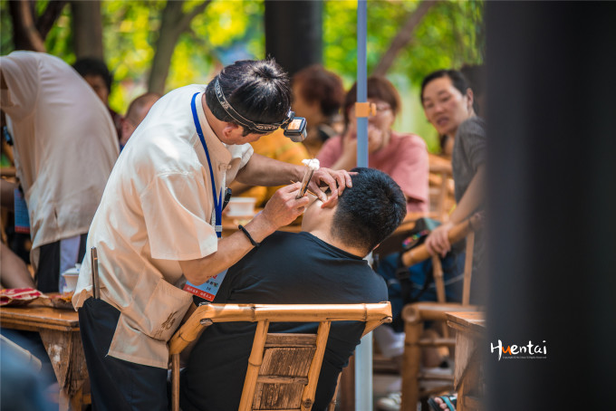 成都现在发展好的区,成都人口增量