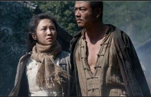 杨烁王黎雯在一起多久了,王黎雯杨烁探班