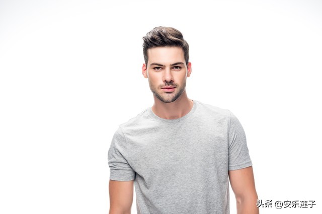 跟这3个星座男谈恋爱安全感爆棚,让人羡慕的星座配偶男