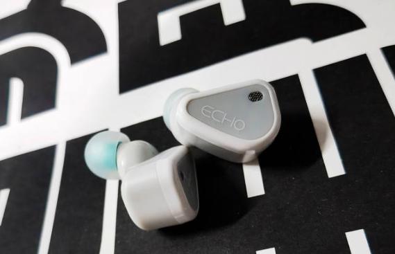 拿有线耳机的标准评价ECHO——很强但只在TWS中强