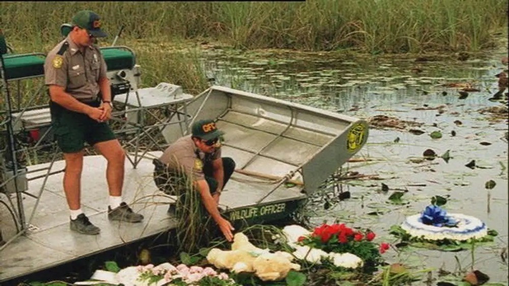 瓦卢杰航空592号班机空难分析,瓦卢杰航空592号班机事故