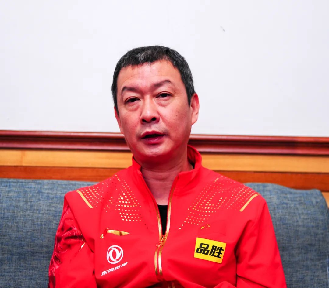 记者问国乒谁最努力,记者探访国乒