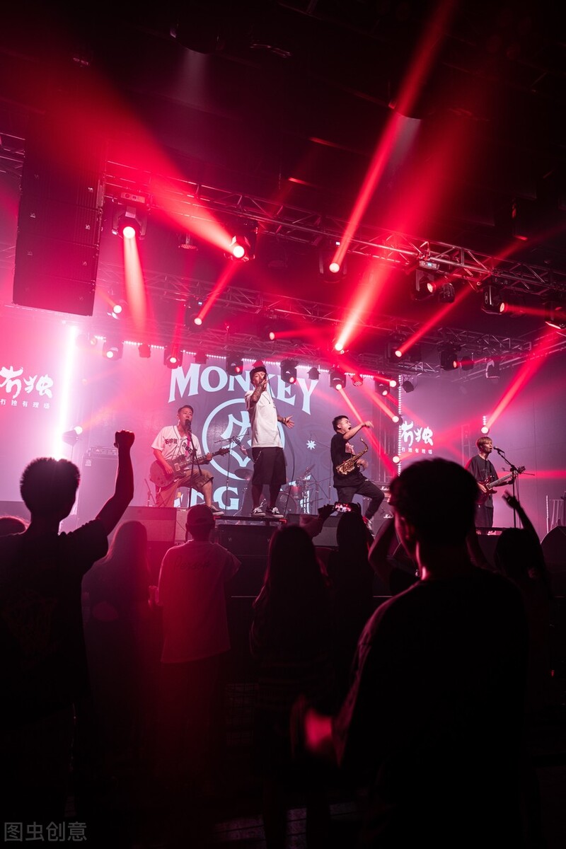 live酒吧和清吧区别,清吧和livehouse和酒馆的区别