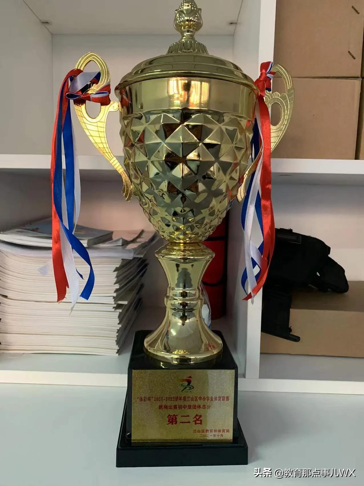 学校社团校长讲话,校长在教学总结表彰会上讲话