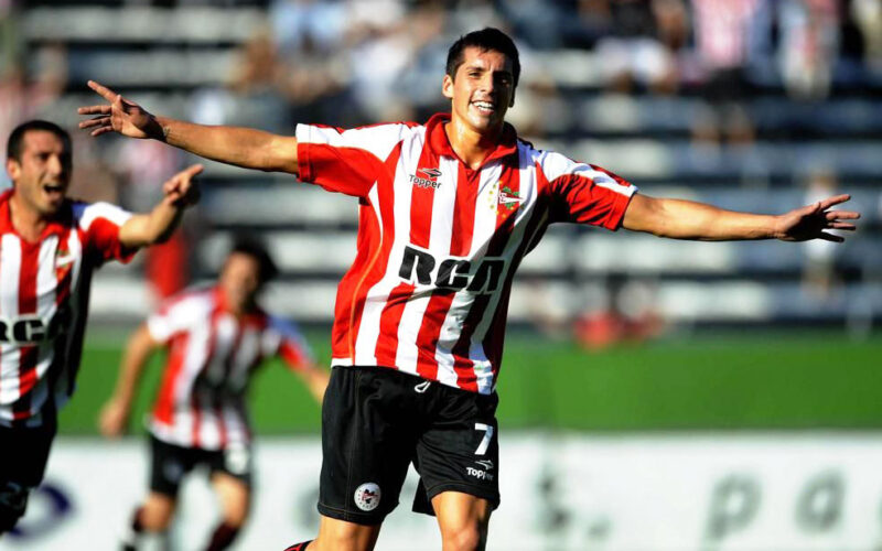 竟足周四006自由杯拉普拉塔大学生VS巴拉纳竞技，大学生三将回归