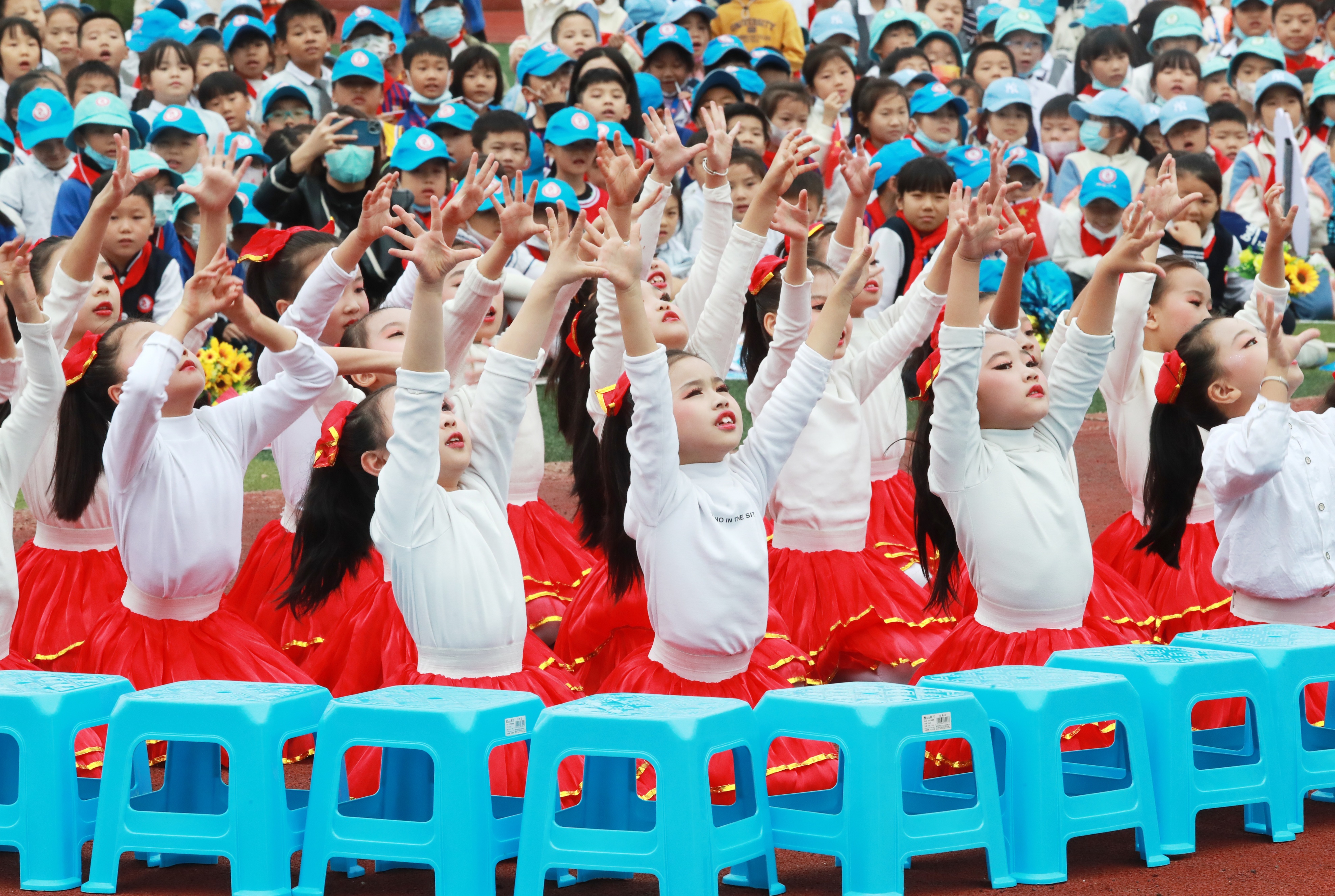 “放飞足球，点燃梦想”上饶市第二十小学举办第五届“跃石”足球节