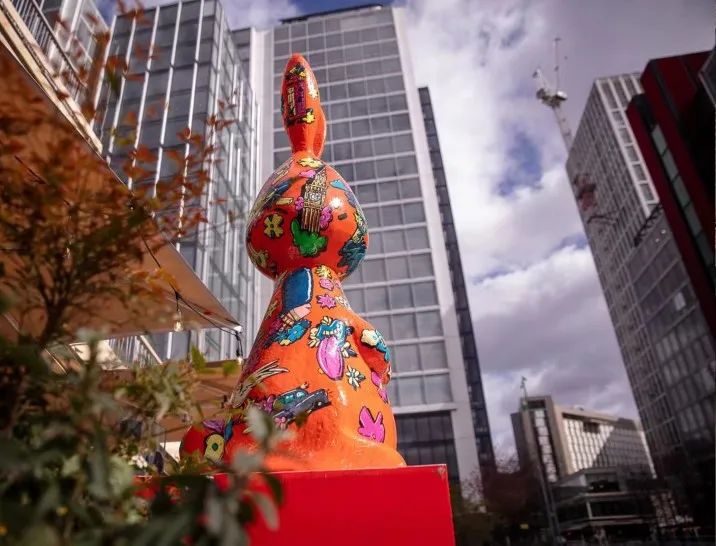 艺术家联名视频,艺术家联名ip直播