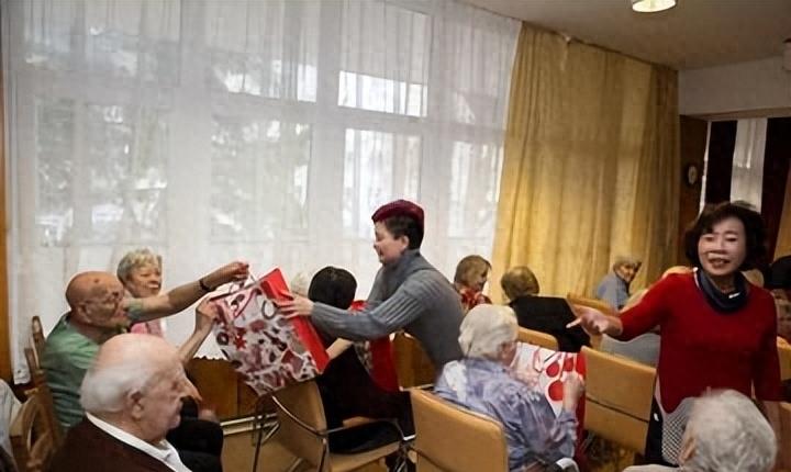 绾磥濂充汉,绾磥濂冲瓙