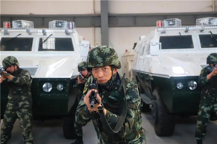 善谋打仗的政治干部丨李峰：一名新时代政治干部的锋芒